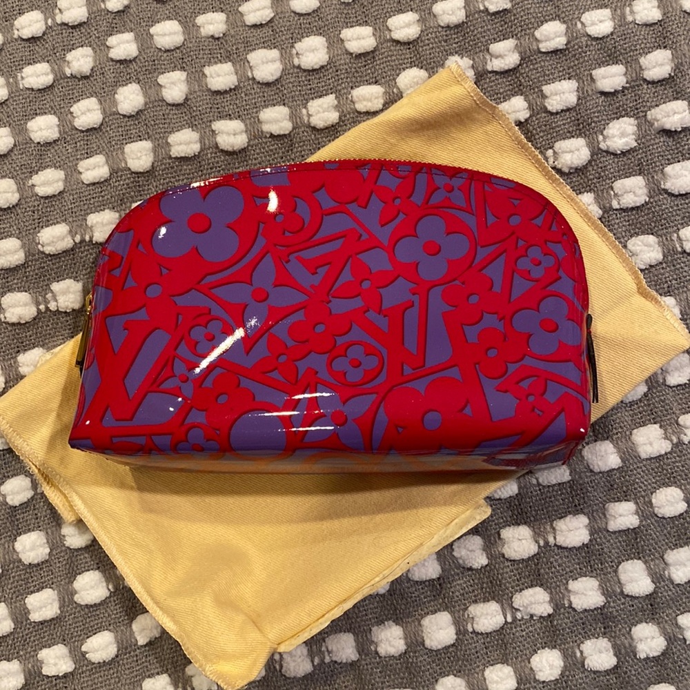 Louis Vuitton Patent Sweet Cosmetic Monogram Rose
